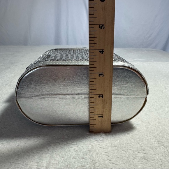 Vintage Silver Mesh Metal Frame Box Bag by Y&S - Picture 13 of 13